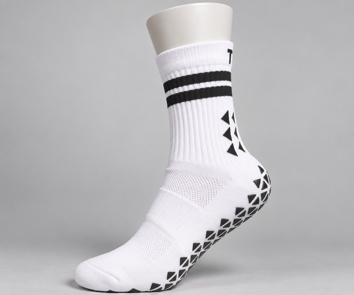 Newcastle Town F.C. Grip Socks (White/Black)